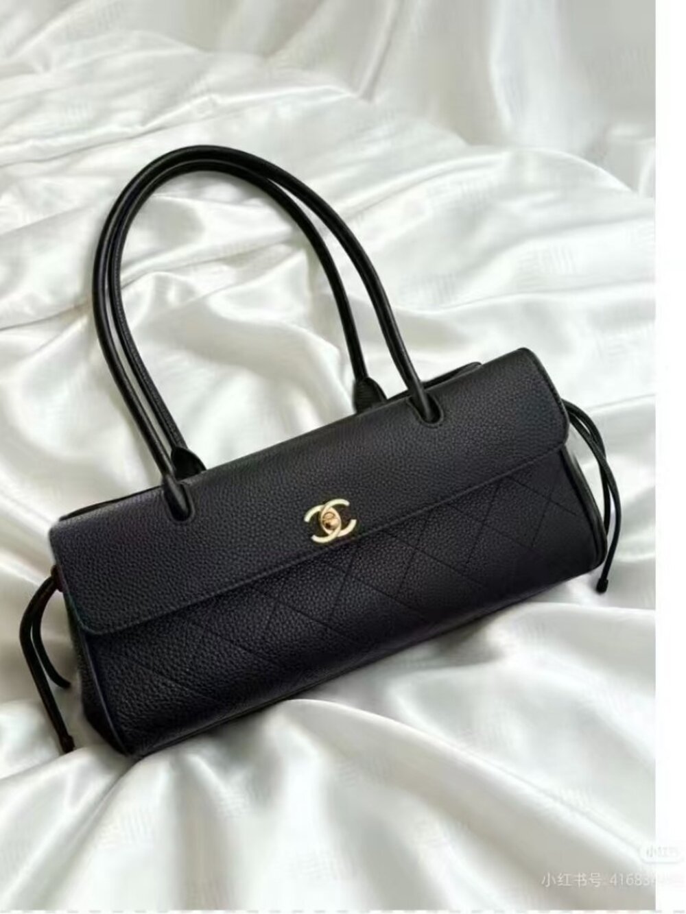 Classic CHANEL Bags: A Stylish and Versatile Choice for Elegance